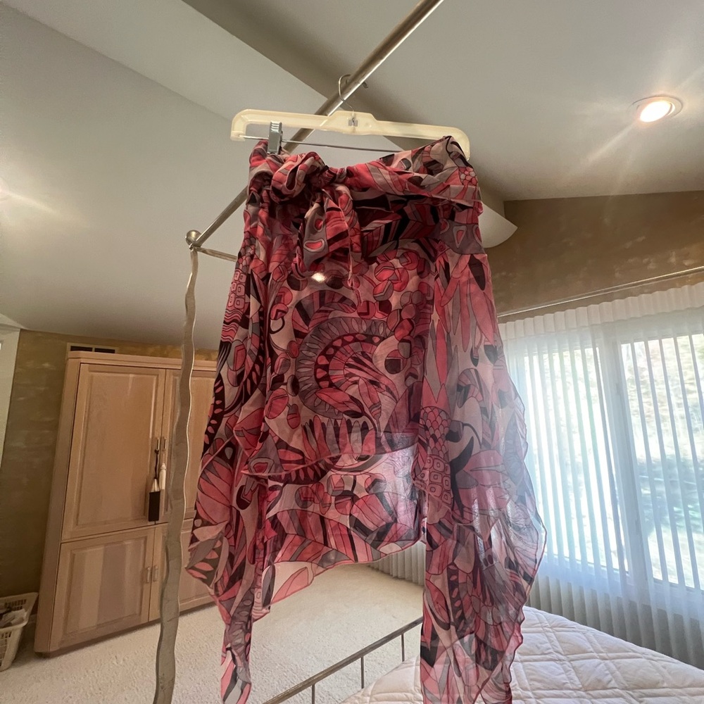 Guess sheer skirt, excellent condition